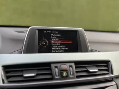 Vendo BMW X1 2016 - 16900 EUR, 228000 km - AUTO.MOTO.pt