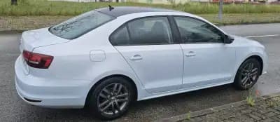 Vendo Volkswagen Jetta 2017 - 8990 EUR, 260000 km - AUTO.MOTO.pt