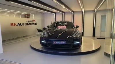 Sell Porsche Panamera 2020 - 84500 EUR, 42501 km - AUTO.MOTO.pt