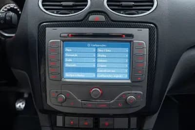 Sell Ford Focus 2009 - 44950 EUR, 132000 km - AUTO.MOTO.pt