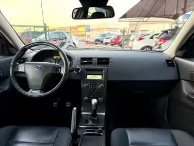 Sell Volvo C30 2013 - 11750 EUR, 76000 km - AUTO.MOTO.pt