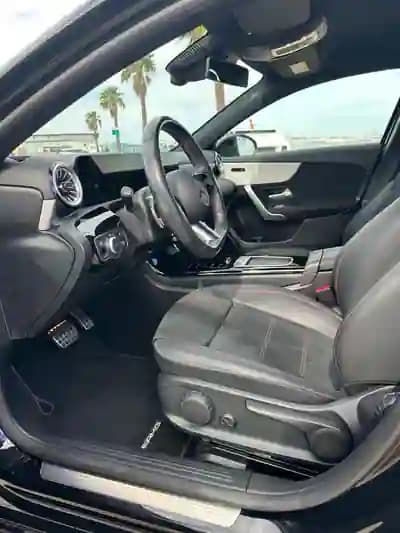 Vendo Mercedes-Benz A 180 2023 - 34000 EUR, 47000 km - AUTO.MOTO.pt