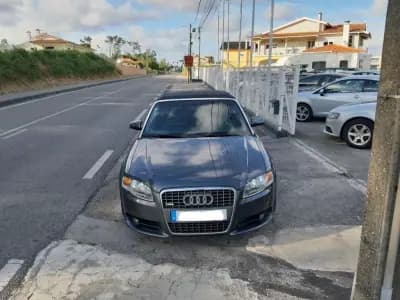 Vendo Audi A4 Cabrio 2014 - 10900 EUR, 193145 km - AUTO.MOTO.pt