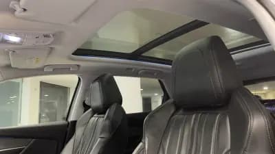 Vendo Peugeot 3008 2019 - 18990 EUR, 94948 km - AUTO.MOTO.pt