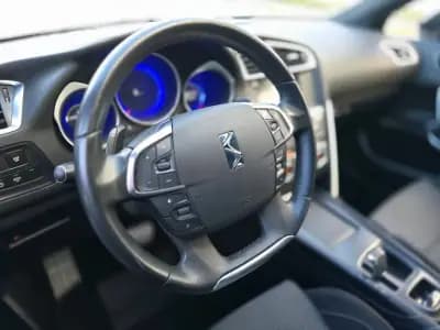 Vendo Citroën C4 2012 - 7500 EUR, 166700 km - AUTO.MOTO.pt