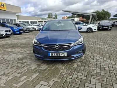 Vendo Opel Astra 2017 - 13000 EUR, 99950 km - AUTO.MOTO.pt