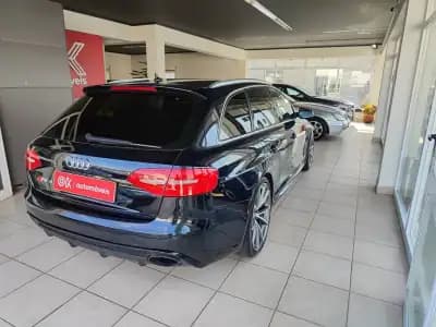 Vendo Audi RS4 Avant 2013 - 45900 EUR, 113000 km - AUTO.MOTO.pt