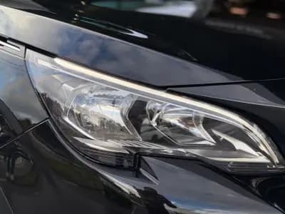 Vendo Peugeot 5008 2020 - 19990 EUR, 166000 km - AUTO.MOTO.pt