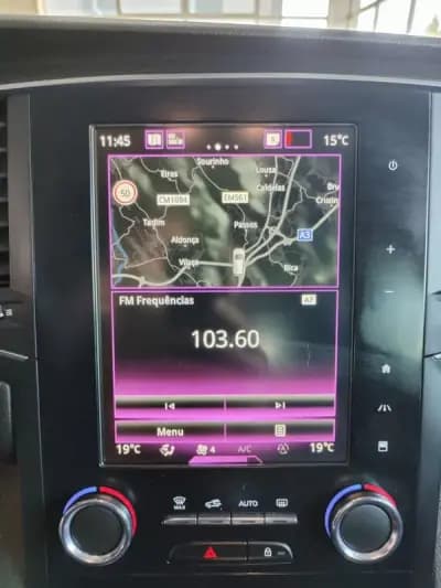 Sell Renault Mégane Sport Tourer 2019 - 13750 EUR, 155000 km - AUTO.MOTO.pt