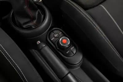 Vendo MINI 2019 - 24500 EUR, 52558 km - AUTO.MOTO.pt