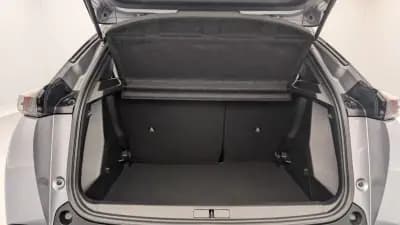 Sell Peugeot 2008 2023 - 23250 EUR, 15392 km - AUTO.MOTO.pt