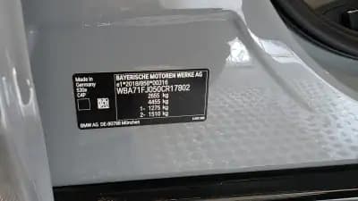 Vendo BMW 530e 2024 - 59900 EUR, 38890 km - AUTO.MOTO.pt