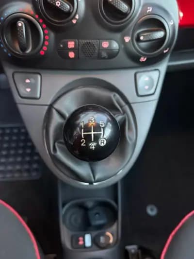 Sell Fiat 500 2014 - 9750 EUR, 138772 km - AUTO.MOTO.pt