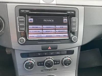 Sell Volkswagen Passat Variant 2014 - 14500 EUR, 144381 km - AUTO.MOTO.pt