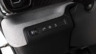 Vendo Citroën C3 2025 - 18350 EUR, 24000 km - AUTO.MOTO.pt