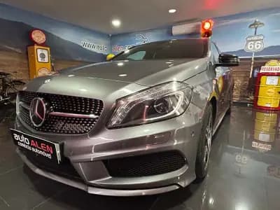 Vendo Mercedes-Benz A 180 2015 - 16990 EUR, 179000 km - AUTO.MOTO.pt
