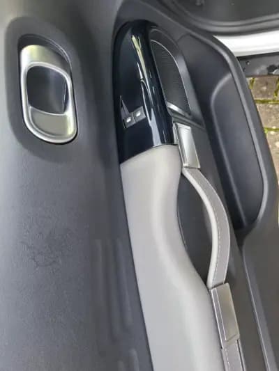 Vendo Citroën C4 Cactus 2019 - 15500 EUR, 56000 km - AUTO.MOTO.pt