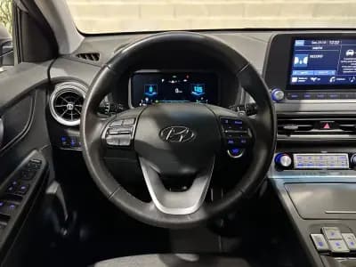 Sell Hyundai Kauai 2022 - 17950 EUR, 27543 km - AUTO.MOTO.pt