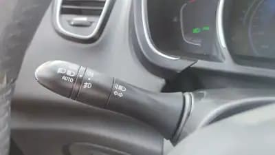 Vendo Renault Scénic 2017 - 12990 EUR, 172302 km - AUTO.MOTO.pt