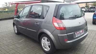 Vendo Renault Scénic 2004 - 3780 EUR, 154526 km - AUTO.MOTO.pt