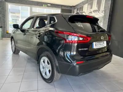 Sell Nissan Qashqai 2019 - 18900 EUR, 120094 km - AUTO.MOTO.pt