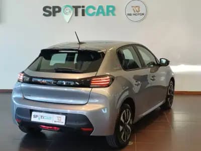 Sell Peugeot 208 2025 - 20000 EUR, 9870 km - AUTO.MOTO.pt