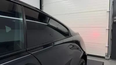 Vendo BMW 635 2010 - 22990 EUR, 208215 km - AUTO.MOTO.pt