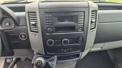 Vendo Volkswagen Crafter 2015 - 19900 EUR, 193603 km - AUTO.MOTO.pt