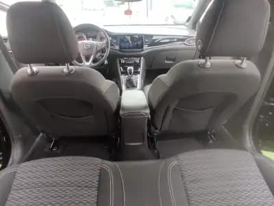 Vendo Opel Astra 2017 - 13250 EUR, 167000 km - AUTO.MOTO.pt