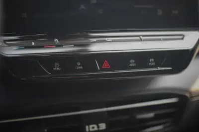 Vendo Volkswagen ID.3 2024 - 29990 EUR, 15120 km - AUTO.MOTO.pt