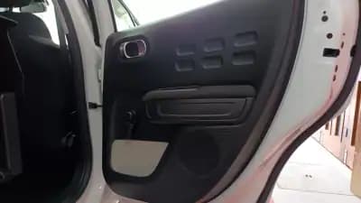 Vendo Citroën C3 VAN 2020 - 13618 EUR, 92936 km - AUTO.MOTO.pt