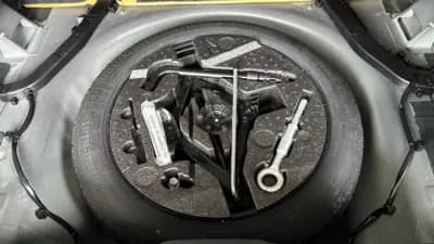 Vendo Volvo XC 70 2011 - 13999 EUR, 256121 km - AUTO.MOTO.pt