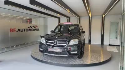 Vendo Mercedes-Benz GLK 250 2011 - 19900 EUR, 170359 km - AUTO.MOTO.pt