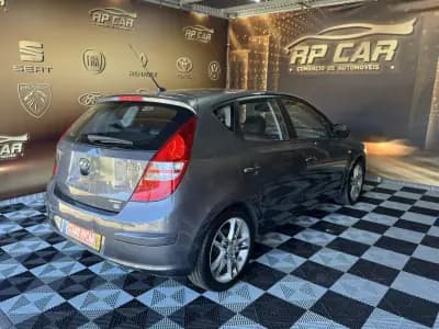Sell Hyundai i30 2008 - 7750 EUR, 180000 km - AUTO.MOTO.pt