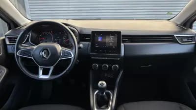 Vendo Renault Clio 2021 - 12600 EUR, 115121 km - AUTO.MOTO.pt