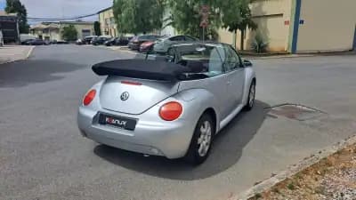 Vendo Volkswagen New Beetle Cabriolet 2004 - 9890 EUR, 127830 km - AUTO.MOTO.pt