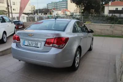 Vendo Chevrolet Cruze 2010 - 7990 EUR, 120000 km - AUTO.MOTO.pt