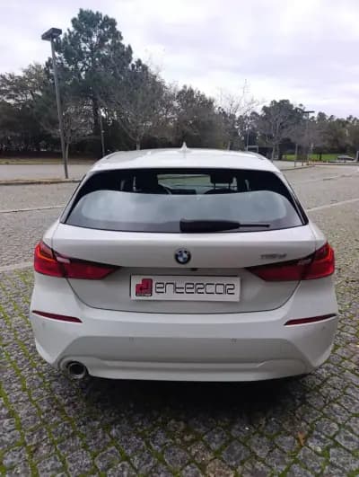 Vendo BMW 116 2020 - 19950 EUR, 132000 km - AUTO.MOTO.pt