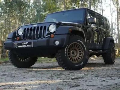 Sell Jeep Wrangler Unlimited 2013 - 44950 EUR, 172557 km - AUTO.MOTO.pt