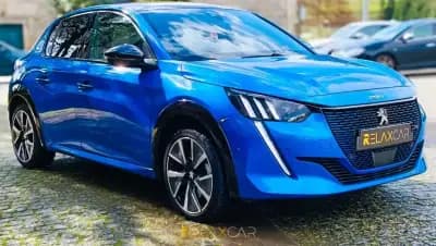Vendo Peugeot e-208 2020 - 16000 EUR, 68000 km - AUTO.MOTO.pt