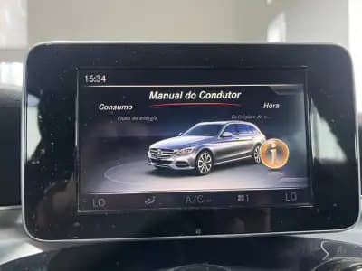 Vendo Mercedes-Benz C 300 2017 - 22999 EUR, 102000 km - AUTO.MOTO.pt