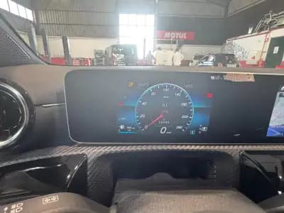 Sell Mercedes-Benz CLA 180 2020 - 28990 EUR, 100121 km - AUTO.MOTO.pt