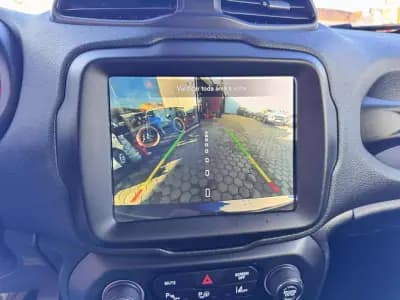 Sell Jeep Renegade 2020 - 17000 EUR, 120000 km - AUTO.MOTO.pt