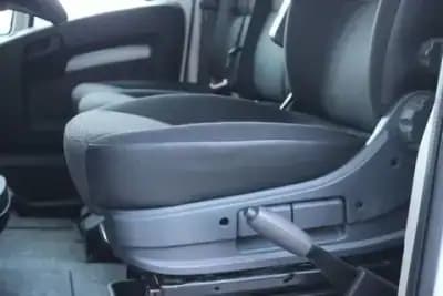 Vendo Citroën Jumper 2.2 BlueHDi 35 L4H3 Club 2023 - 23900 EUR, 109915 km - AUTO.MOTO.pt