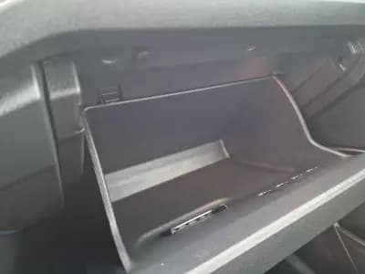 Vendo Volkswagen T-Roc 2019 - 19999 EUR, 115000 km - AUTO.MOTO.pt