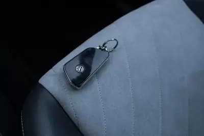 Sell Volkswagen ID.3 2023 - 23750 EUR, 98300 km - AUTO.MOTO.pt