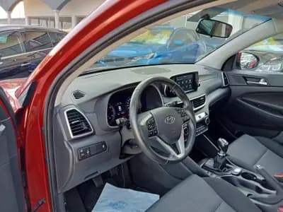 Sell Hyundai Tucson 2019 - 23950 EUR, 80000 km - AUTO.MOTO.pt