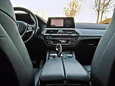 Vendo BMW 530 2019 - 24800 EUR, 184729 km - AUTO.MOTO.pt