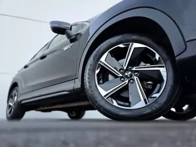 Sell Mitsubishi Eclipse Cross 2022 - 23750 EUR, 67500 km - AUTO.MOTO.pt