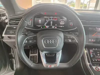 Vendo Audi SQ8 2020 - 81500 EUR, 141000 km - AUTO.MOTO.pt